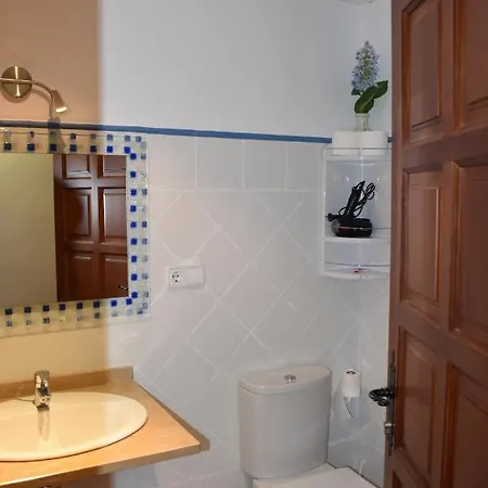 Xert - Carmeta بيت للعطل *